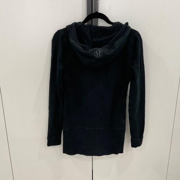 Lululemon long black hoodie - Picture 3 of 5